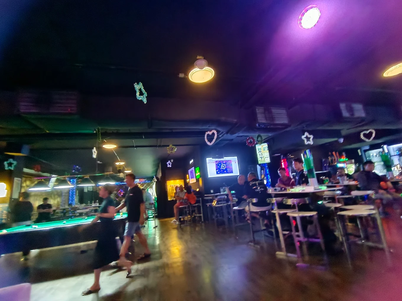 8 Degree Lounge Bukit Batok thumbnail 1