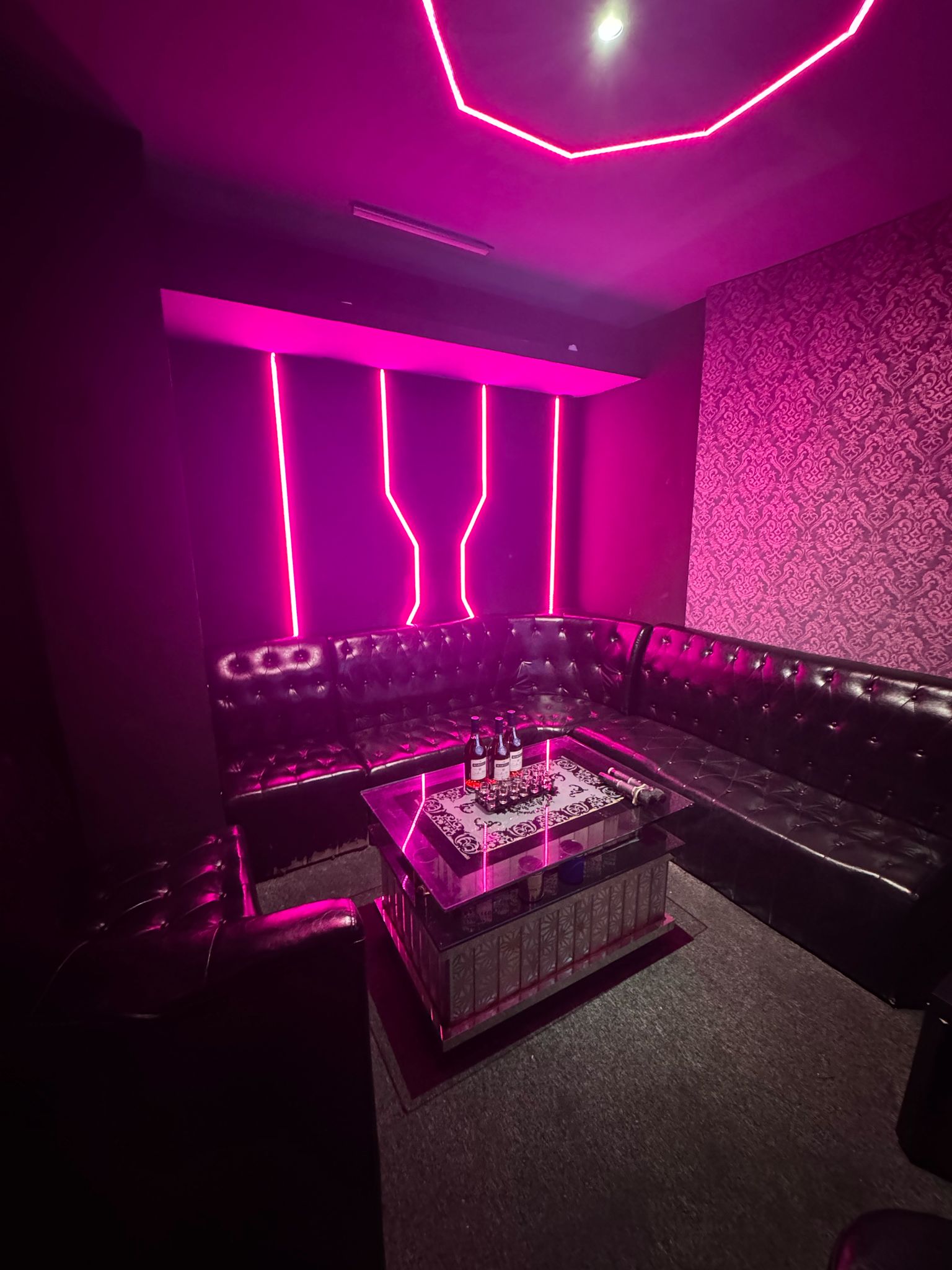 Club Poseidon thumbnail 2